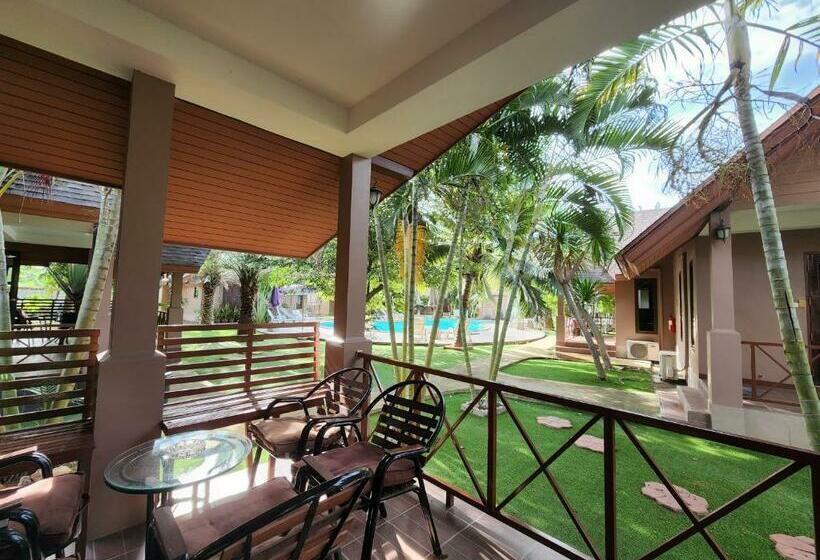 בונגלו סטנדרט 2 חדרי שינה, Laor Resort