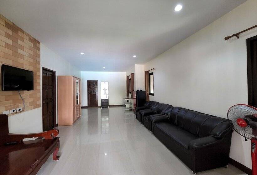 בונגלו סטנדרט 2 חדרי שינה, Laor Resort