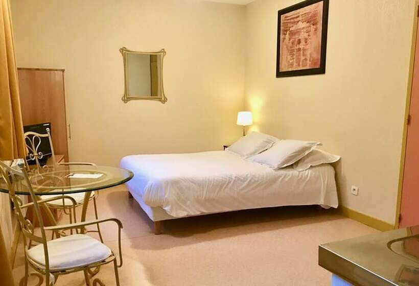 Студия Стандарт, Coin D Aubrac Hôtel Restaurant Spa De Luxe