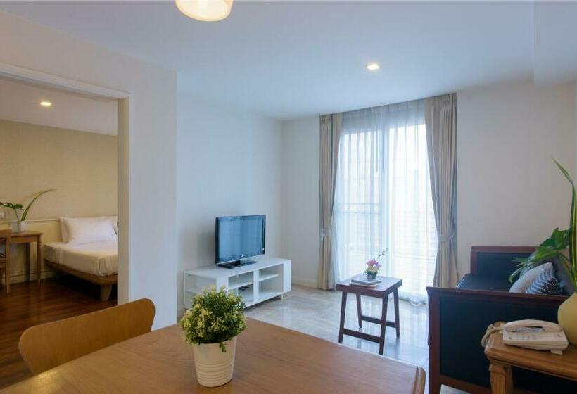 Suite, Sabai Sathorn Service Apartment