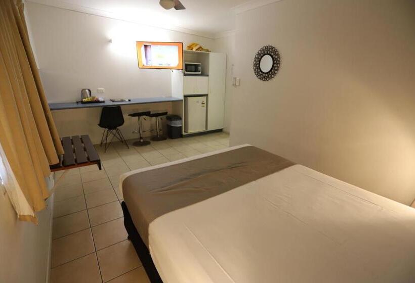Номер Стандарт Трехместный, Tropic Coast Motel