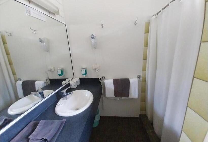 Номер Стандарт, Tropic Coast Motel