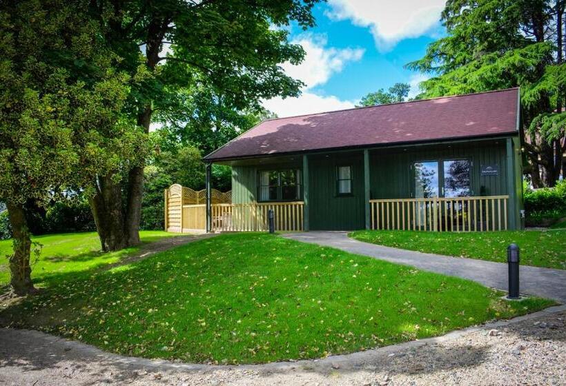 Дом 3 Спальни, Inglewood House And Spa