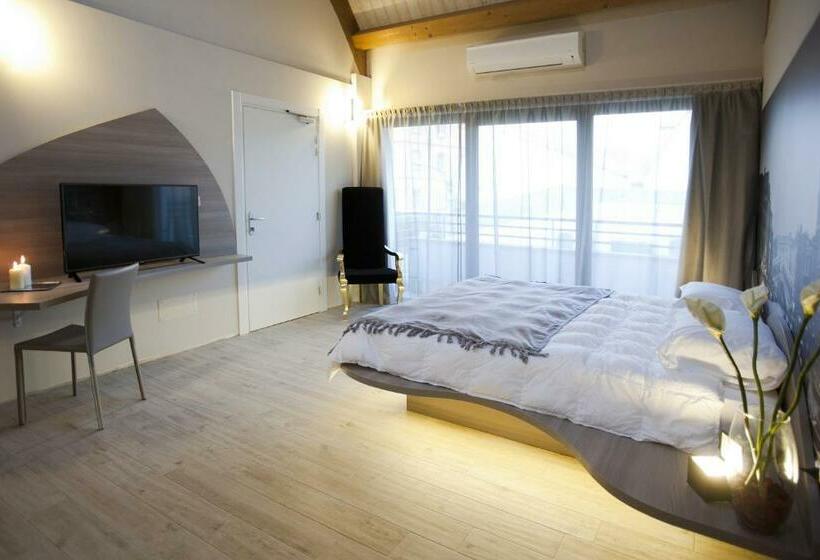 Habitació Estàndard amb Balconada, Seven Rooms Milano