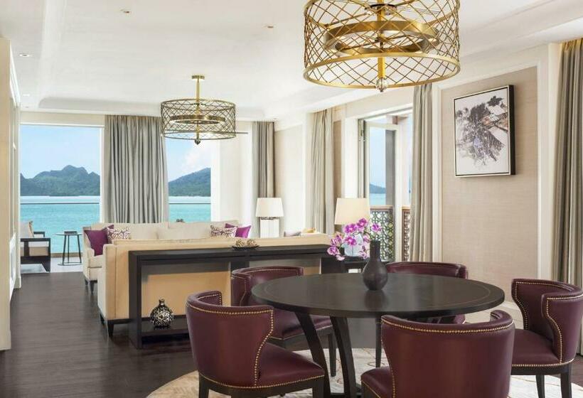 Люкс Кровать Кинг, The St. Regis Langkawi