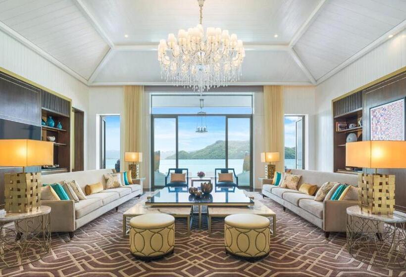 Вилла 4 Спальни, The St. Regis Langkawi