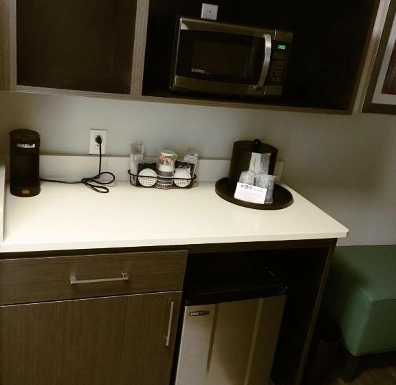 스위트, Best Western Plus Prien Lake Hotel & Suites   Lake Charles