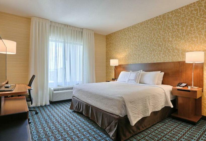 适合残疾人士使用的带超级大床的标准间, Fairfield By Marriott Inn & Suites Philadelphia Horsham