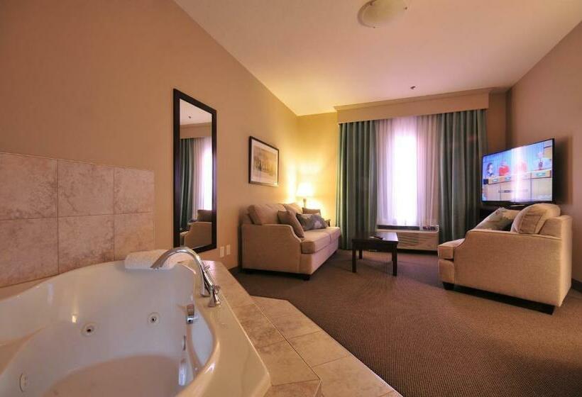 스위트 킹사이즈 침대, Ramada By Wyndham Emerald Park/regina East