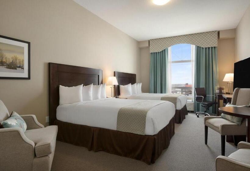 Номер Deluxe, Ramada By Wyndham Emerald Park/regina East