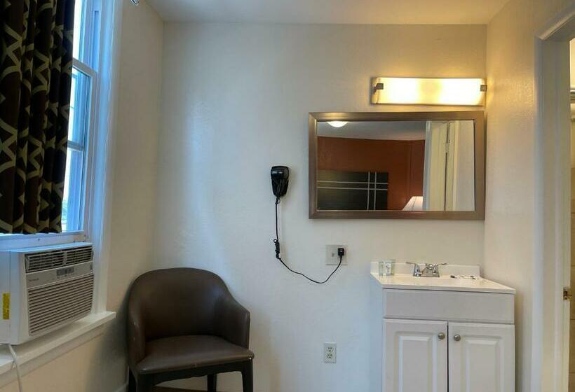 Стандартный Номер Кровать Кинг, Wildwood Inn, A Travelodge By Wyndham