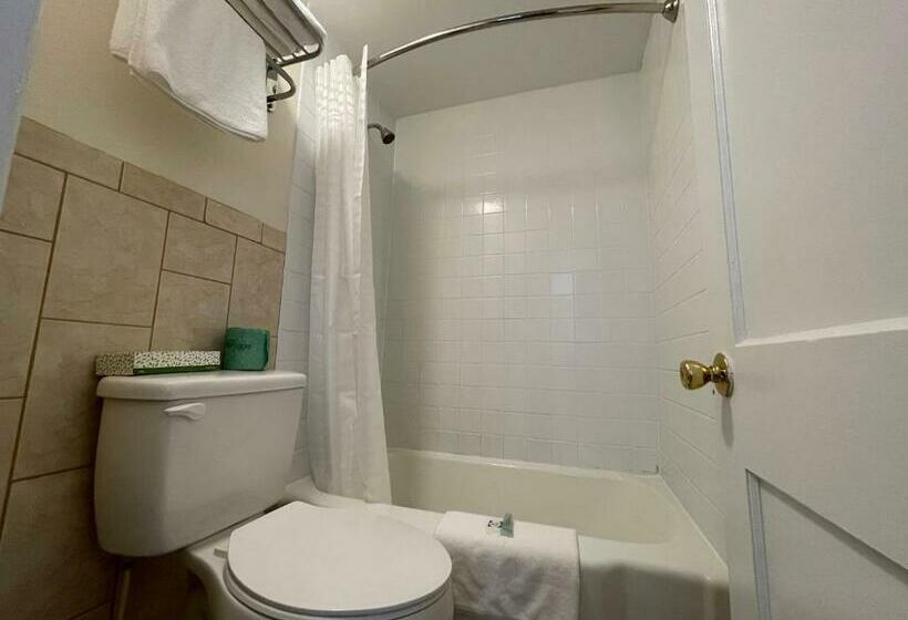 Стандартный Номер Кровать Кинг, Wildwood Inn, A Travelodge By Wyndham