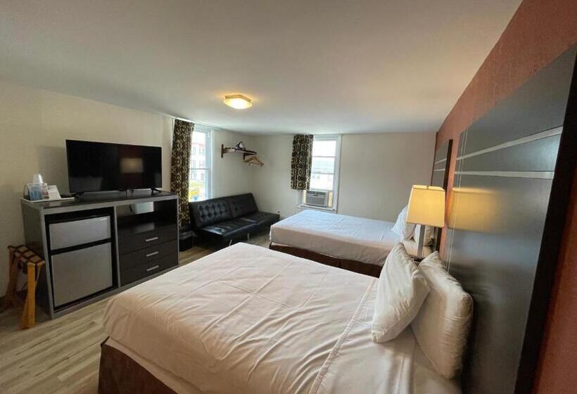 Номер Стандарт 2 Двуспальные Кровати, Wildwood Inn, A Travelodge By Wyndham