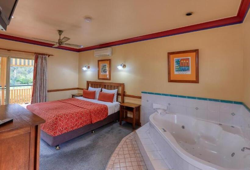 Президентский Люкс, Dalby Homestead Motel