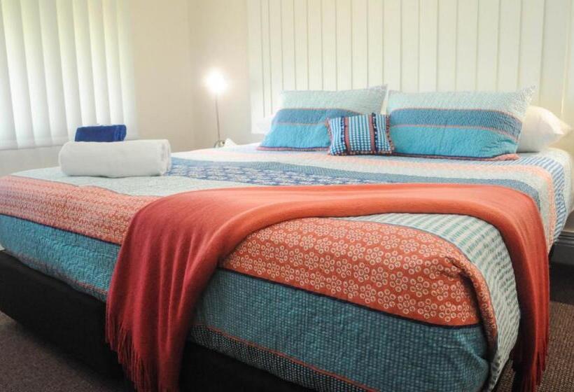 ３ベッドルームハウス, Dubbo Rsl Club Motel