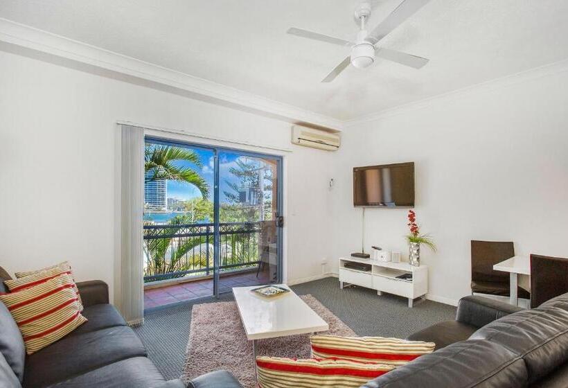 Апартаменты 2 Спальни, Bella Mare Coolangatta Beachside Apartments