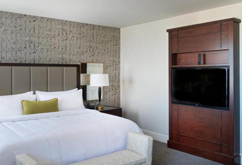 キングサイズベッドのスタンダードルーム, Marriott Syracuse Downtown