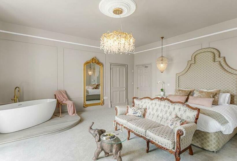 סוויטה עם מרפסת, Welbeck Manor And Golf