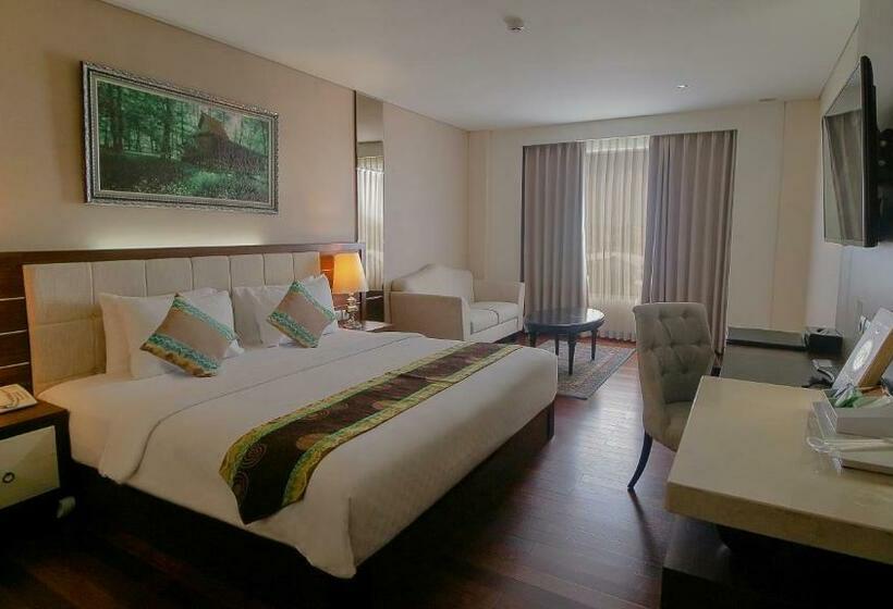 اتاق اجرایی با تخت بزرگ, Grand Qin Hotel Banjarbaru Syariah