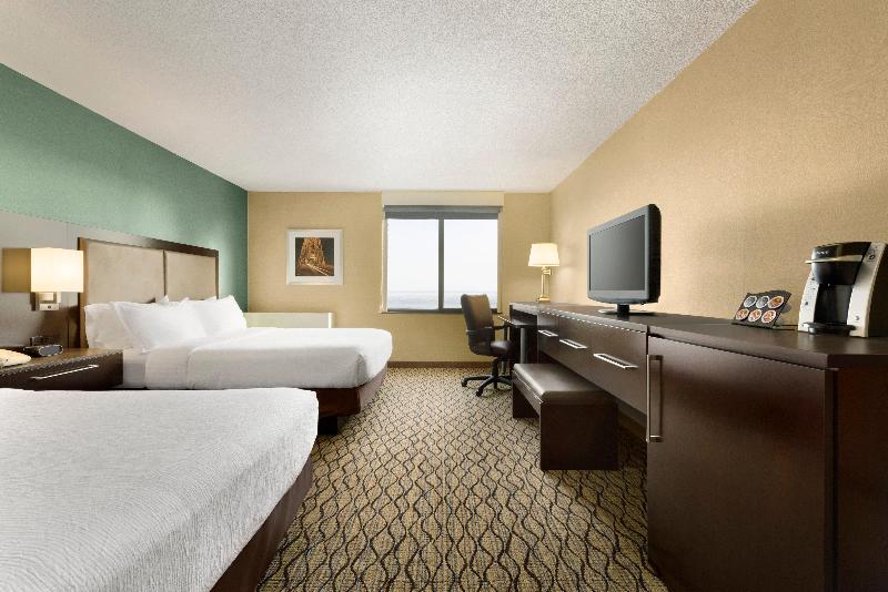 스위트 킹사이즈 침대, Holiday Inn Express & Suites Rock Falls, An Ihg