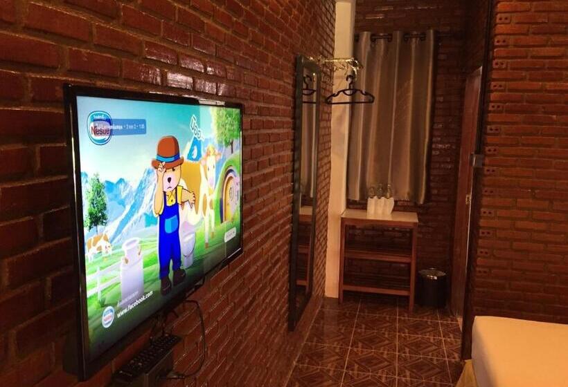 Номер Стандарт Трехместный, Ben Guesthouse