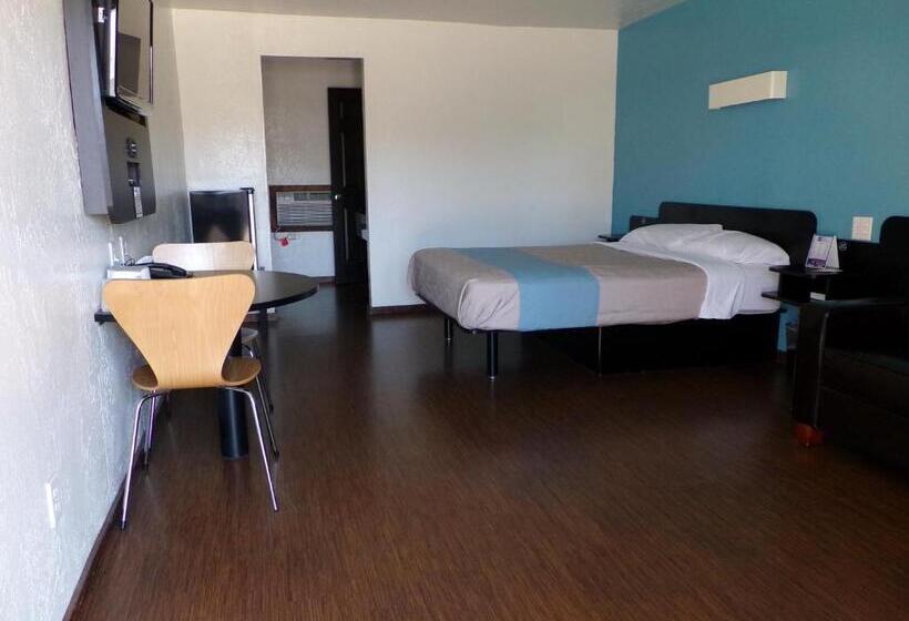 Номер Стандарт Адаптированный для Инвалидов, Motel 6missoula, Mt  University