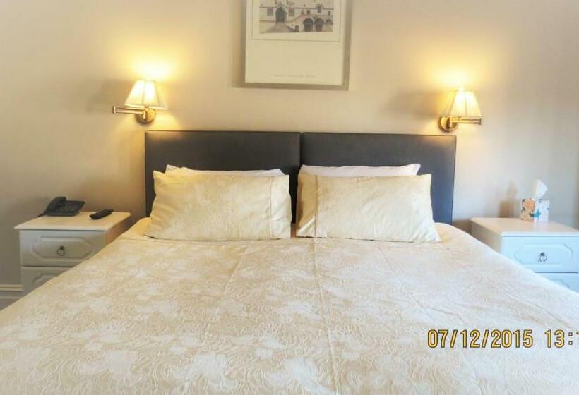 Номер Стандарт, Hunters Lodge Guest House