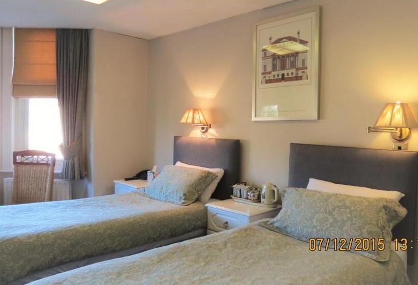 Номер Стандарт Трехместный, Hunters Lodge Guest House