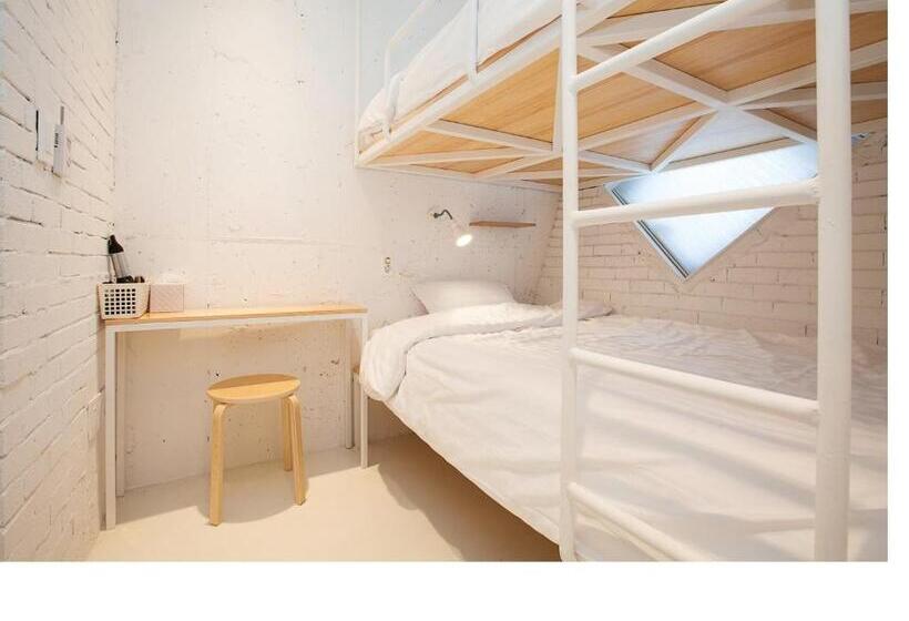 Номер Стандарт, Mir Guesthouse