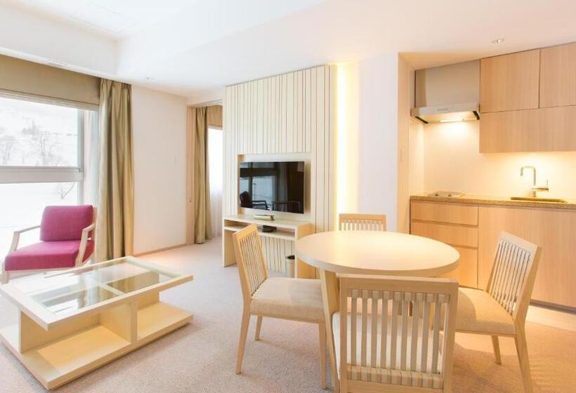 Deluxe Suite King Bed, Chalet Ivy Hirafu, Niseko