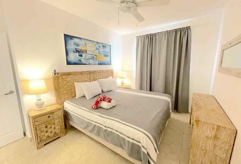 آپارتمان 1 خوابه با چشم‌انداز استخر, Oceanfront & Garden View Villas Hotel Wifi Bbq Parking Los Corales Beach Club & Spa