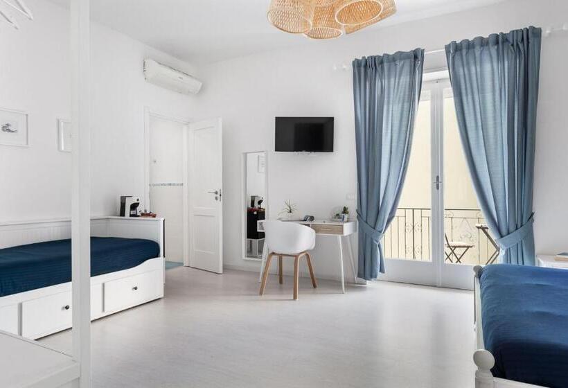 Четырехместный Номер Стандарт с Балконом, B&b Sapore Di Mare