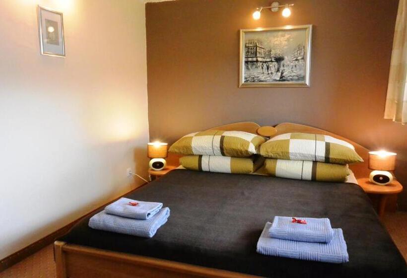 Standard room with outdoor bath, Pension Arabela