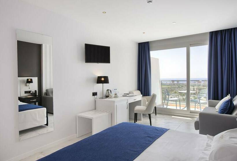 스탠다드 트리플 룸, Four Points by Sheraton Costa Blanca Resort