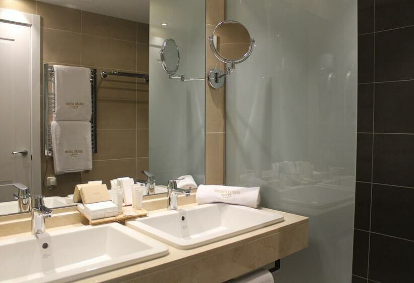 스탠다드 트리플 룸, Four Points by Sheraton Costa Blanca Resort