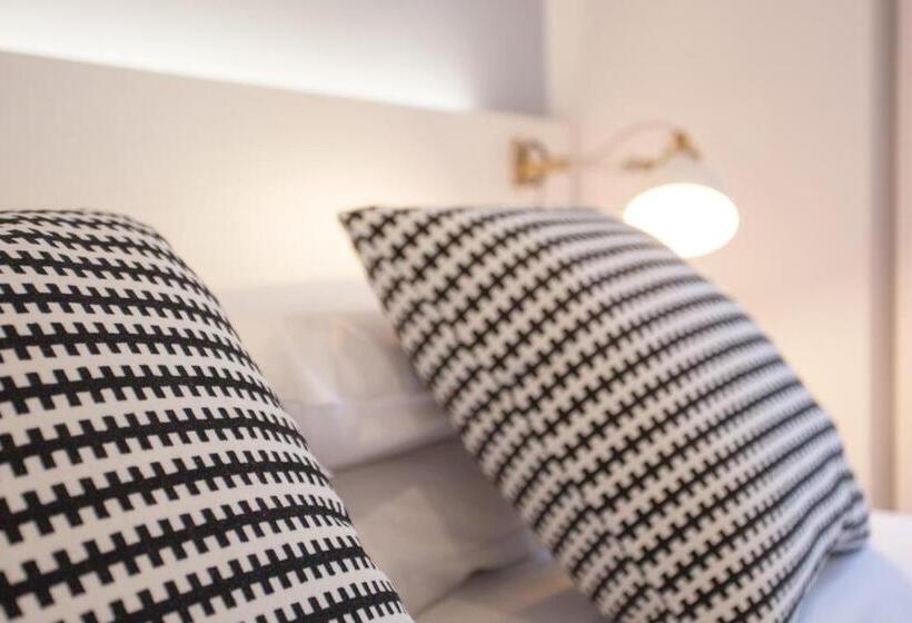 آپارتمان سوپریور 1 خوابه, Apartment In Malasaña