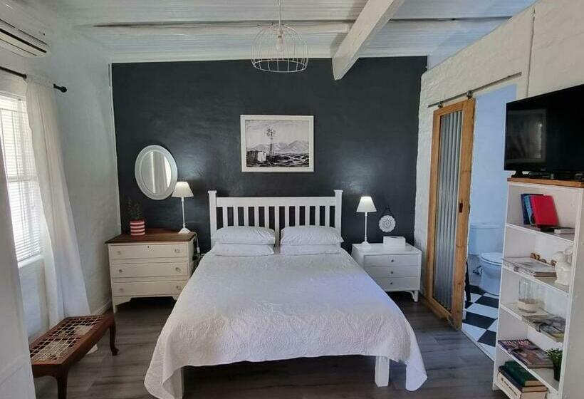 Номер Стандарт, Rietjiesbos Self Catering