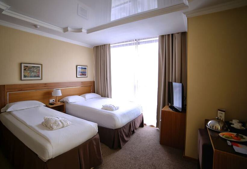 اتاق سوپریور, City Hotel Bishkek