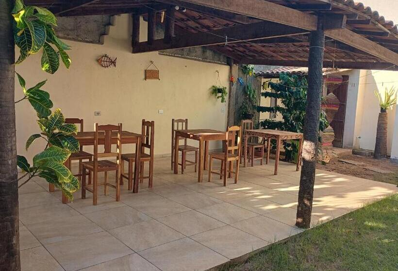 标准三人间, B&b Pedra Do Meio