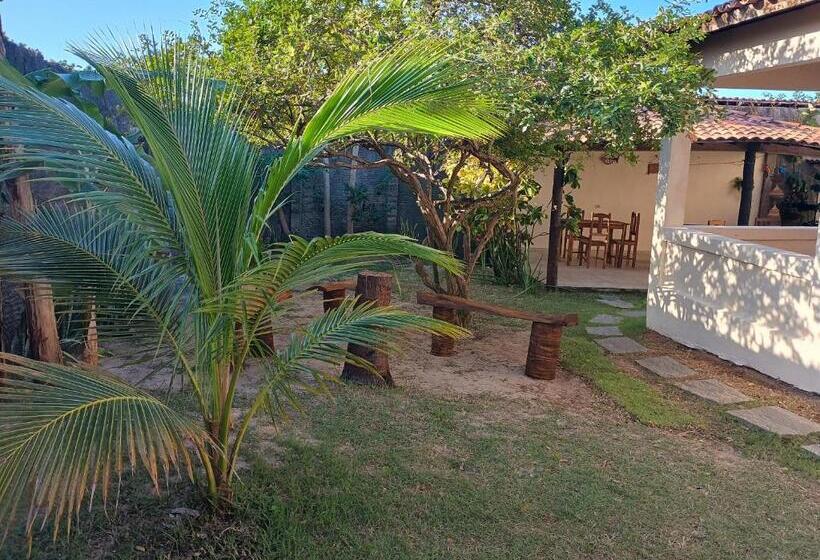 标准三人间, B&b Pedra Do Meio