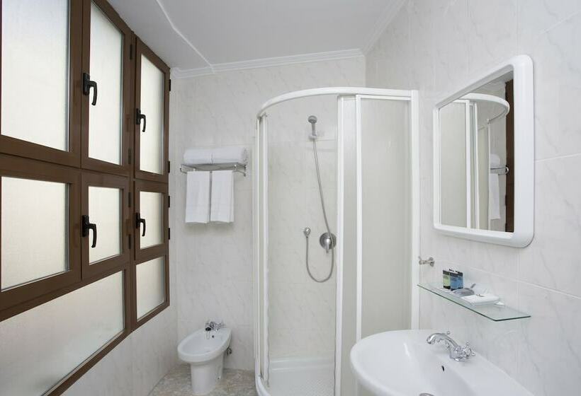 Habitación Estándar Vista Ciudad, Casual Vintage Valencia