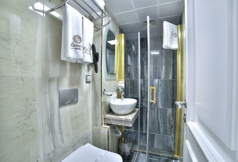 اتاق استاندارد با چشم‌انداز دریا, Glamour Hotel Istanbul Sirkeci