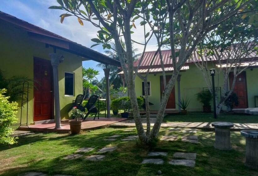 Номер Стандарт, Motel Aurora Damai
