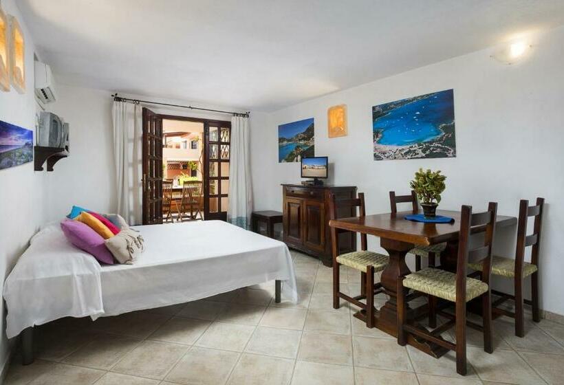 استودیوی استاندارد, Residence Bougainvillae