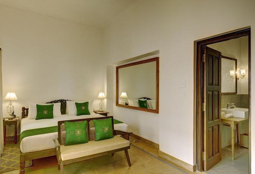 اتاق استاندارد, Saraca Hotel Lucknow