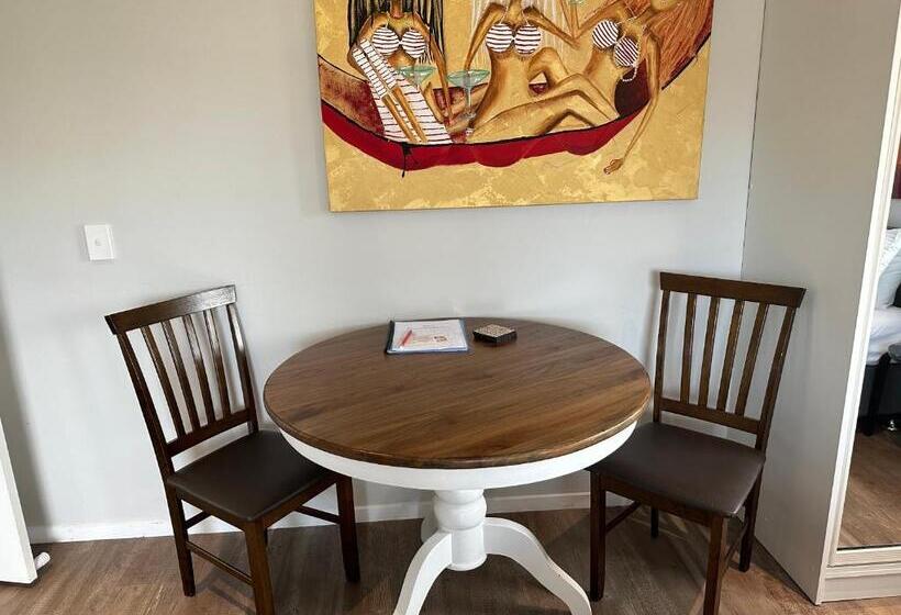 Студия Стандарт, Saltwater Villas  Pet Friendly Accommodation