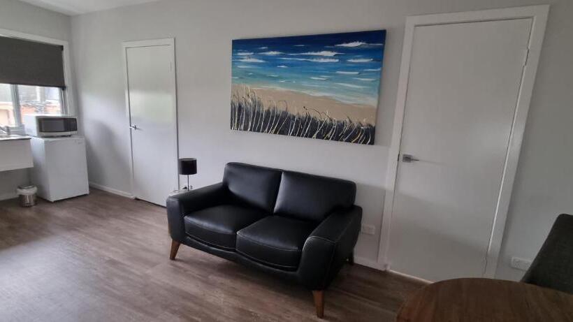 Студия Стандарт, Saltwater Villas  Pet Friendly Accommodation