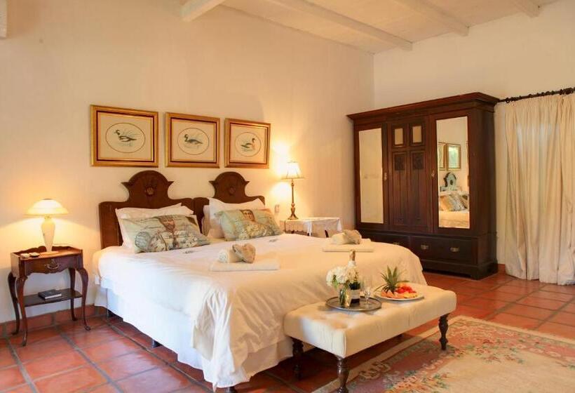 스위트, The Willow Historical Guest House