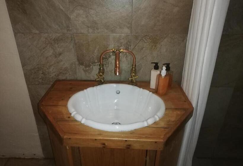 패밀리 룸, The Willow Historical Guest House