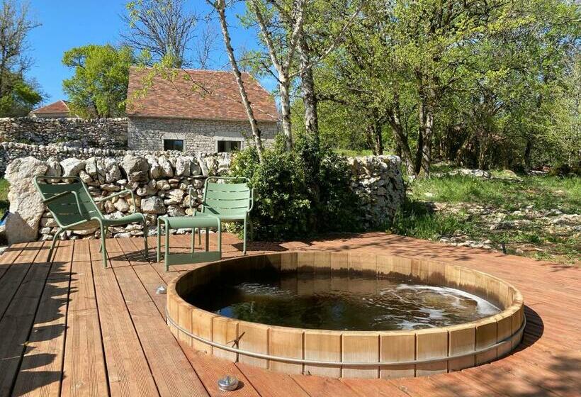 Номер Стандарт Вид на Парк, Le Domaine Quercus